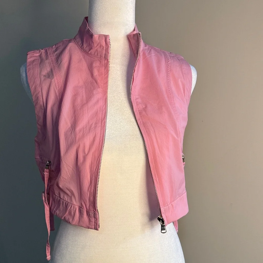 Pink Cropped Zip Vest with Side Tie - Picture 4 of 5